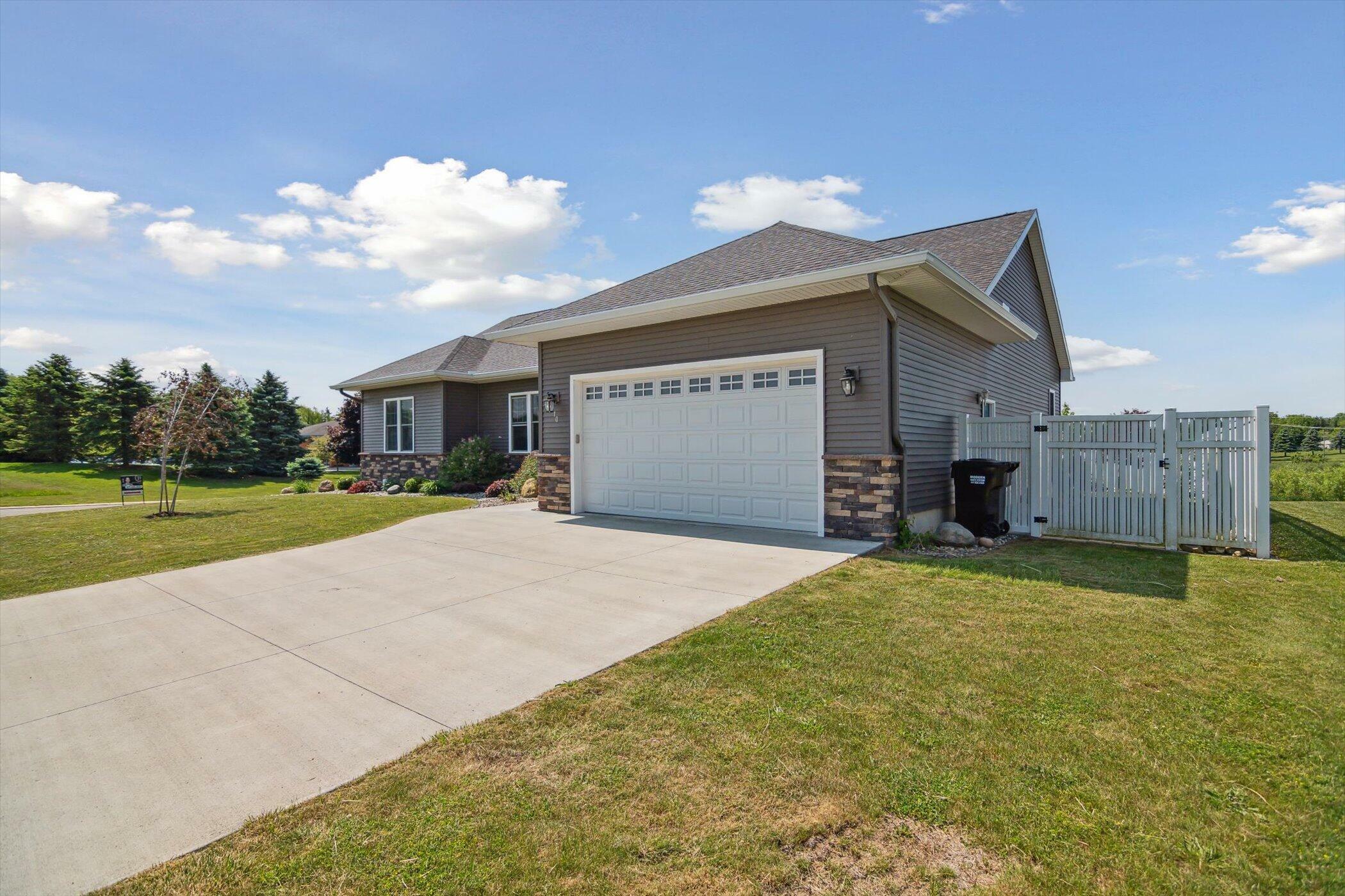 Property Photo: 10 Windswept Lane MI 49242