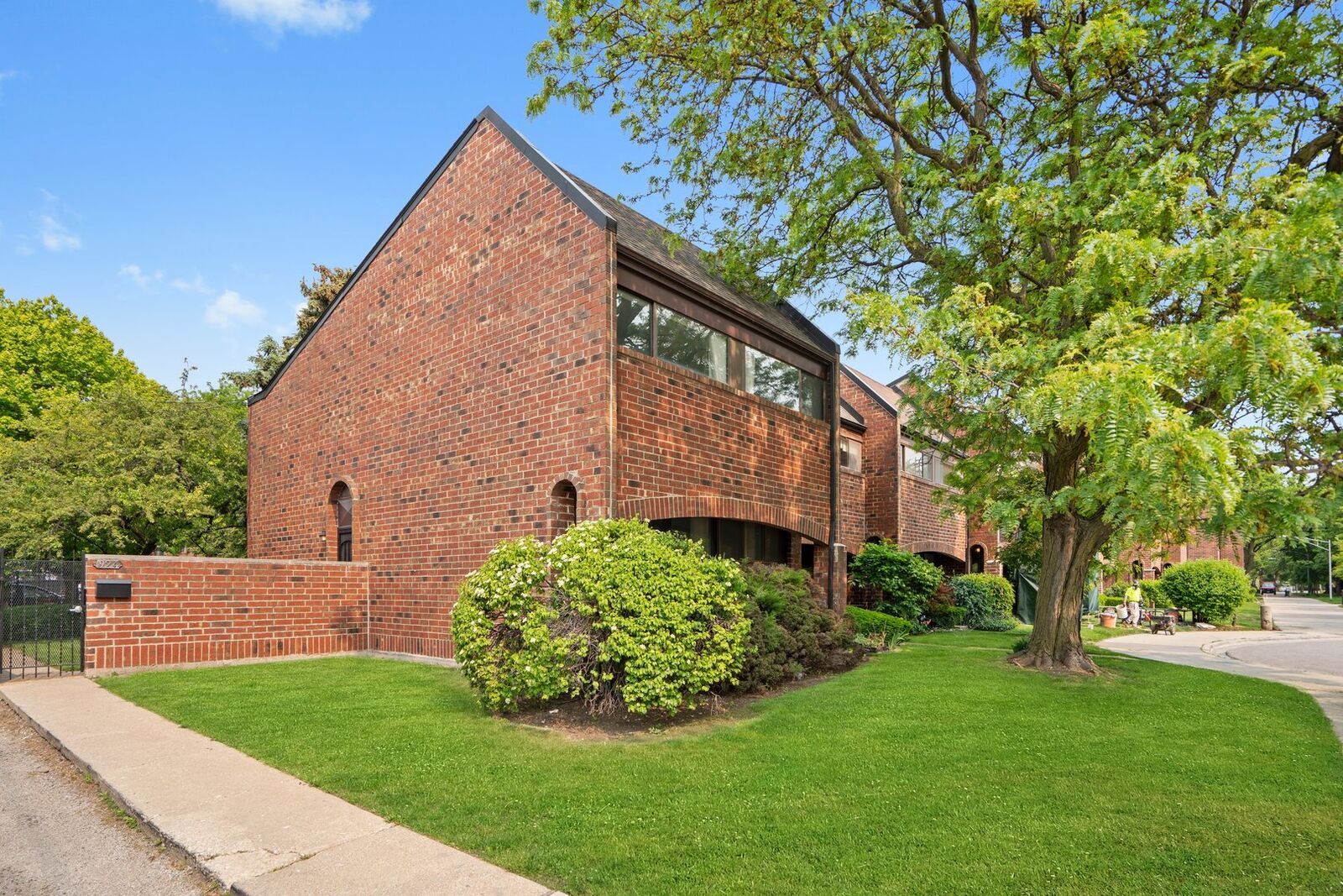 Property Photo:  924 S May Street  IL 60607 