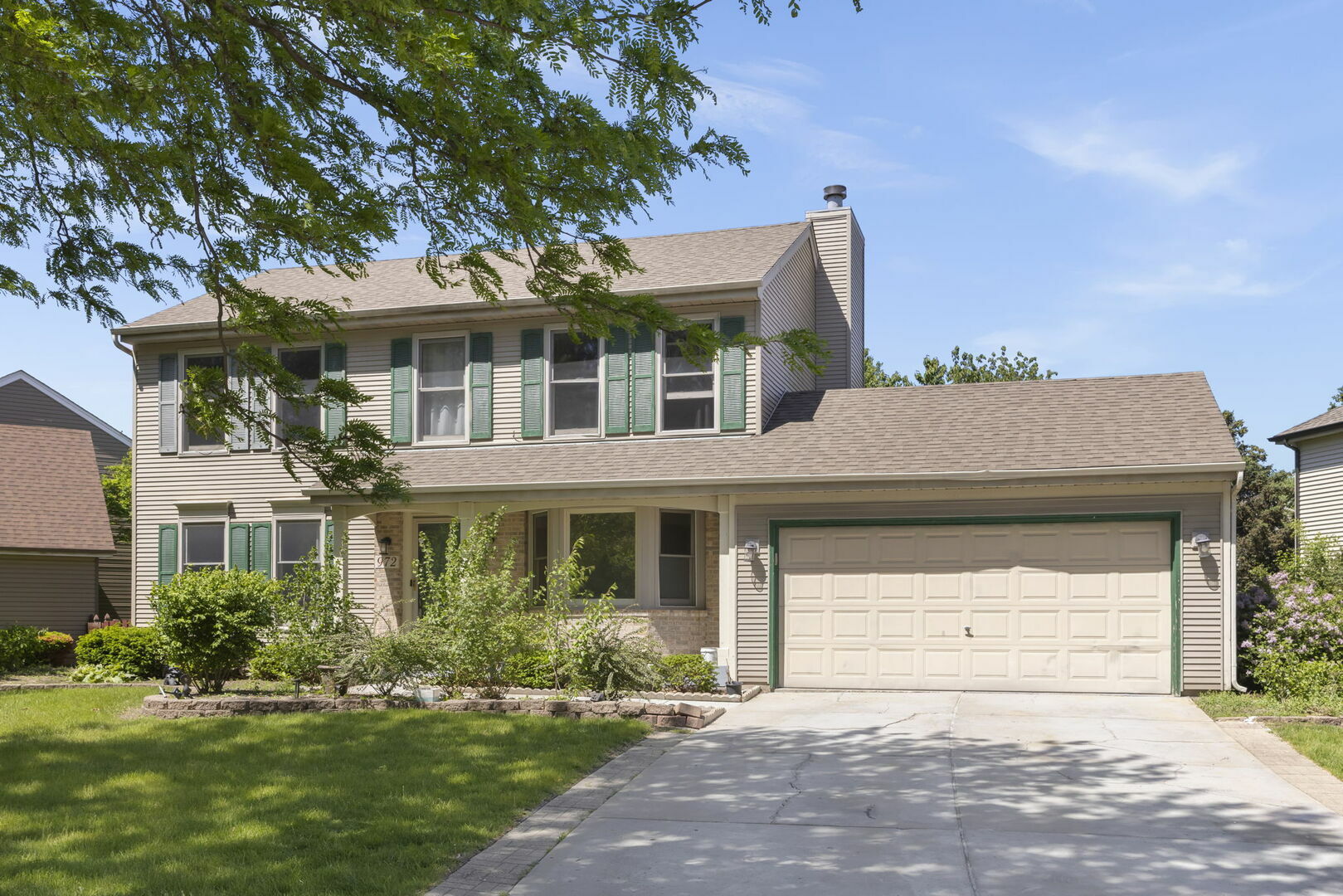 Property Photo: 972 Westgate Drive IL 60506