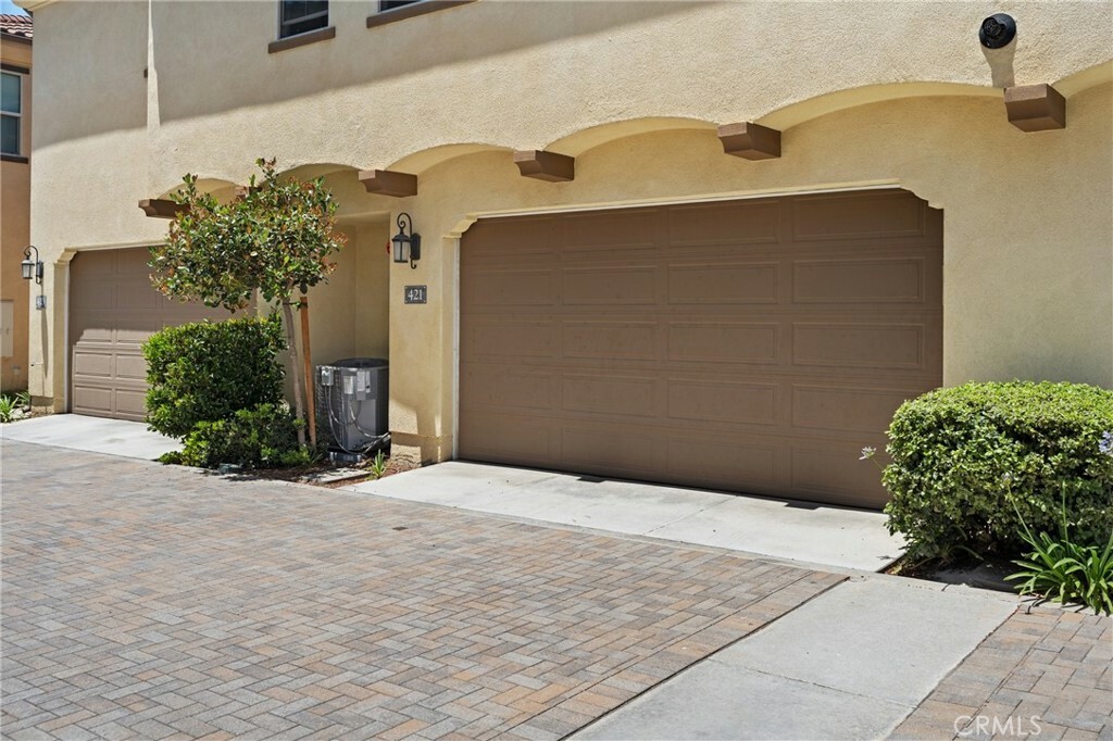 Property Photo: 421 Maravilla Lane CA 92823