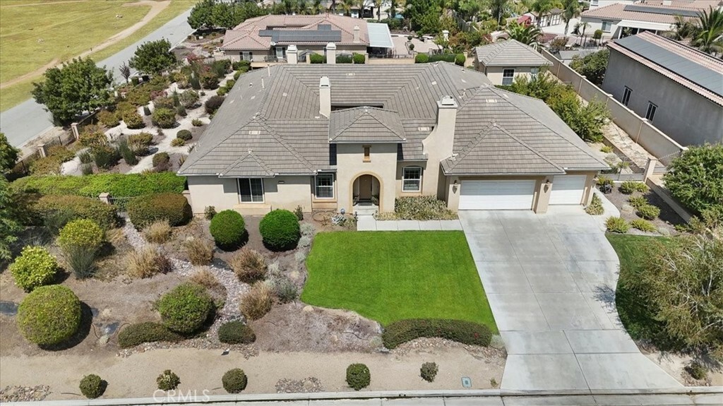 Property Photo: 889 Highridge Street CA 92506