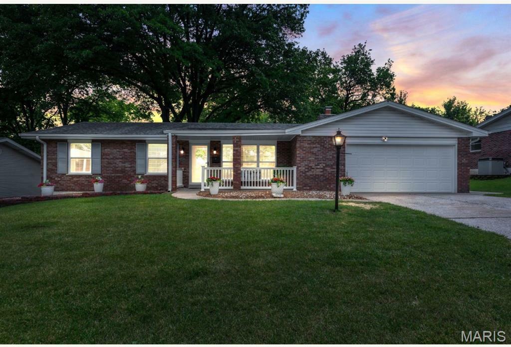 Property Photo: 208 Canary Lane MO 63301