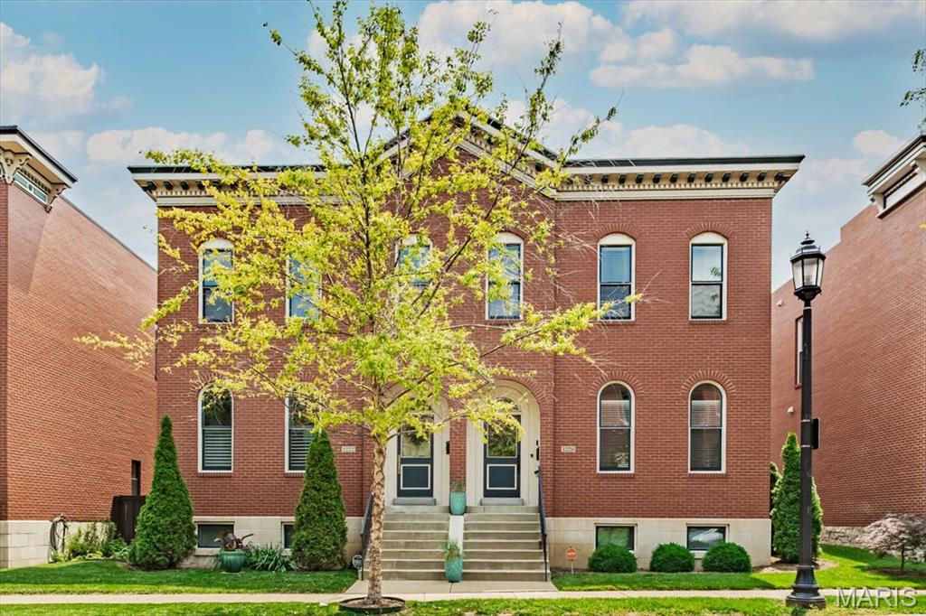 Property Photo: 1226 Dolman Street MO 63104