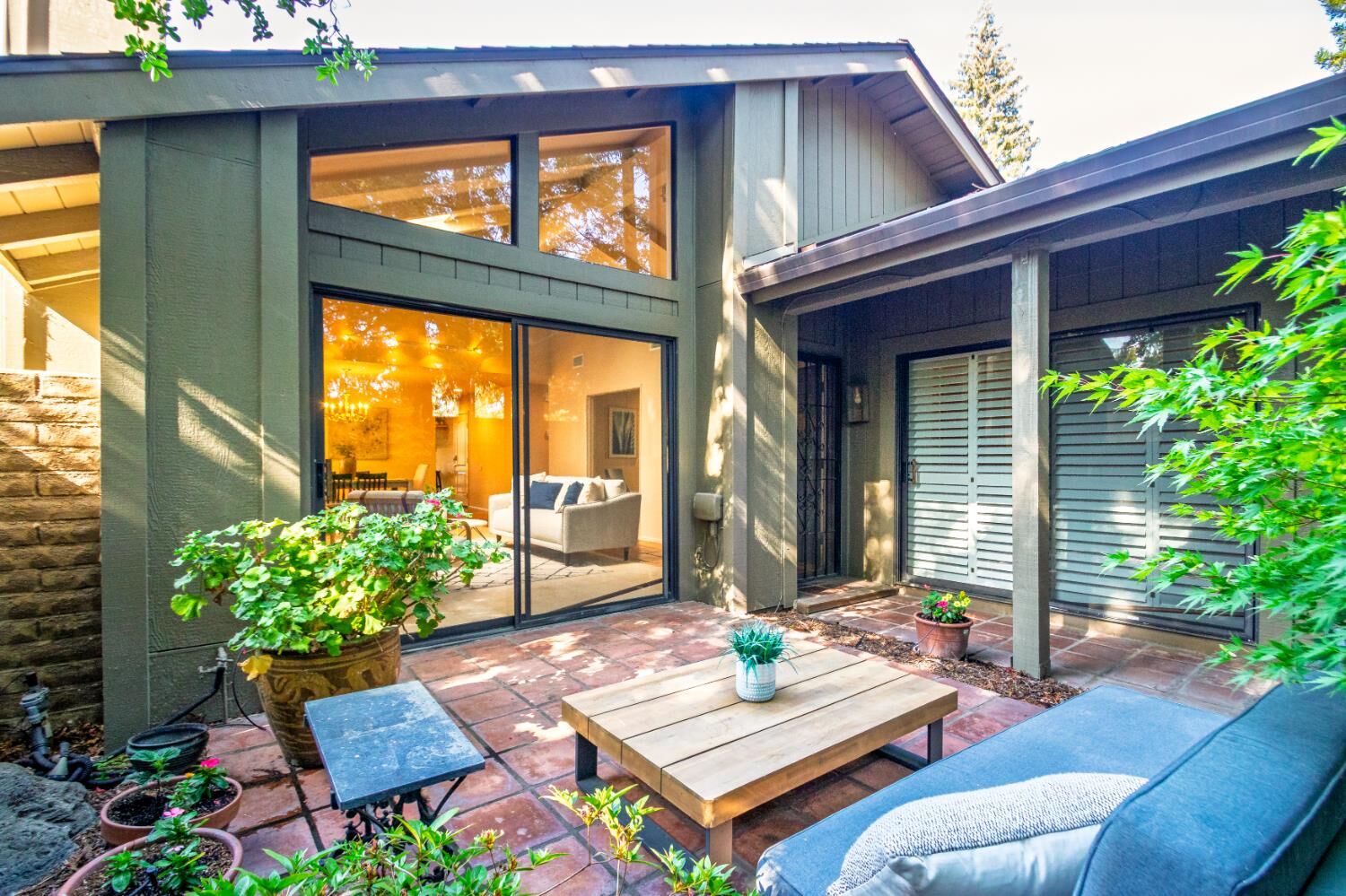 Property Photo: 715 E Ranch Road CA 95825