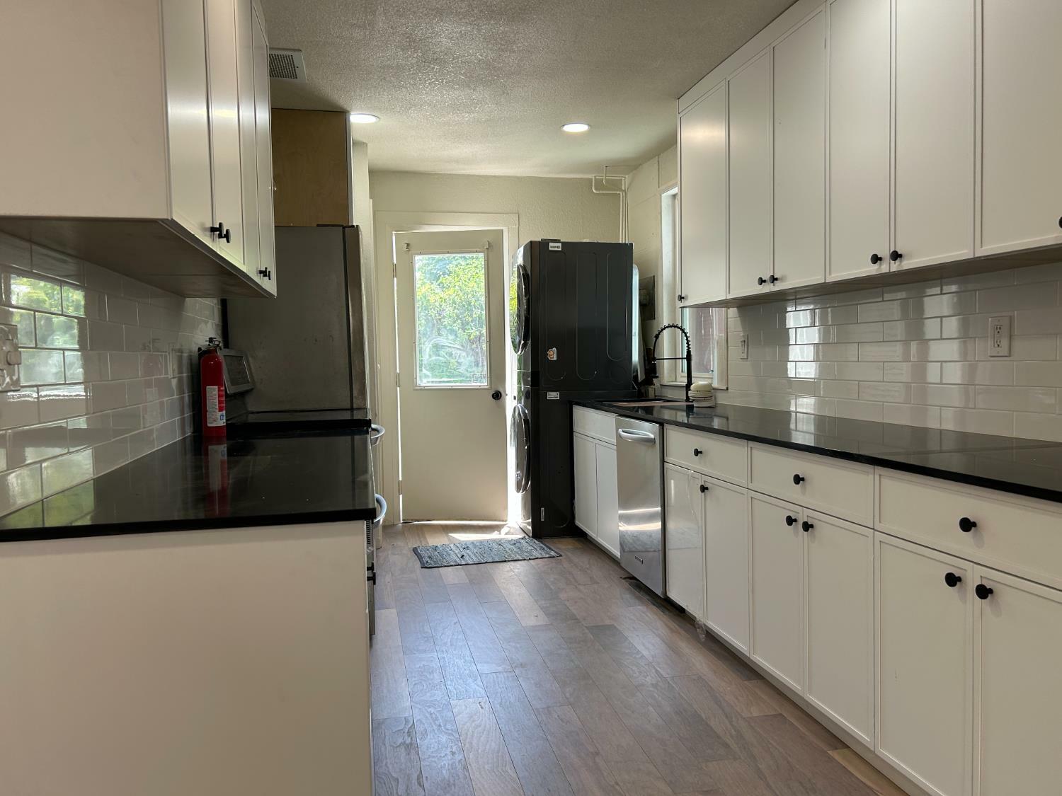 Property Photo: 740 Roosevelt Avenue CA 95376