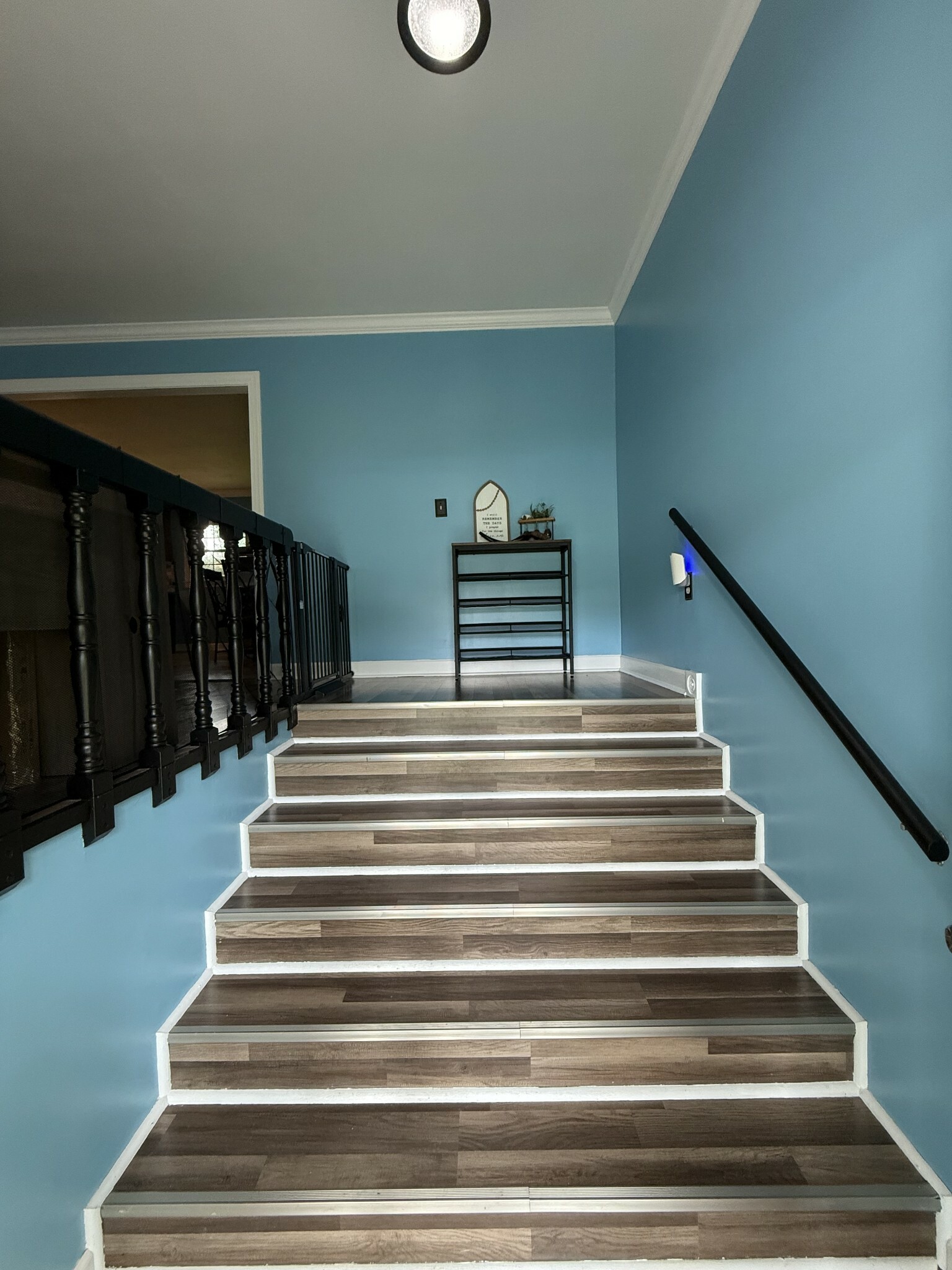 Property Photo: 1704 Deer Hollow Dr W TN 38464