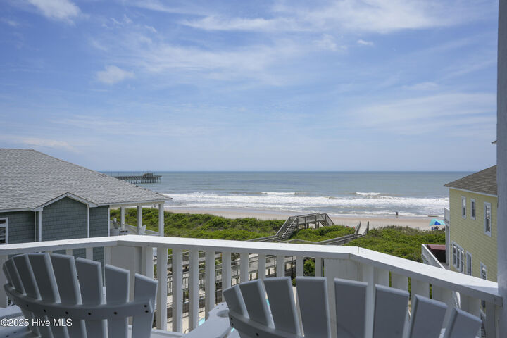 Property Photo:  876 Villas Drive  NC 28460 