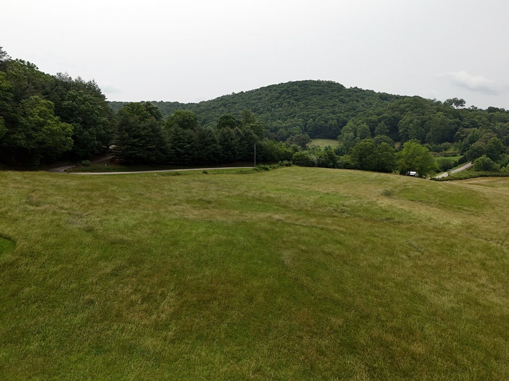 Property Photo: 7.85 Ac Lower Trackrock Road GA 30512