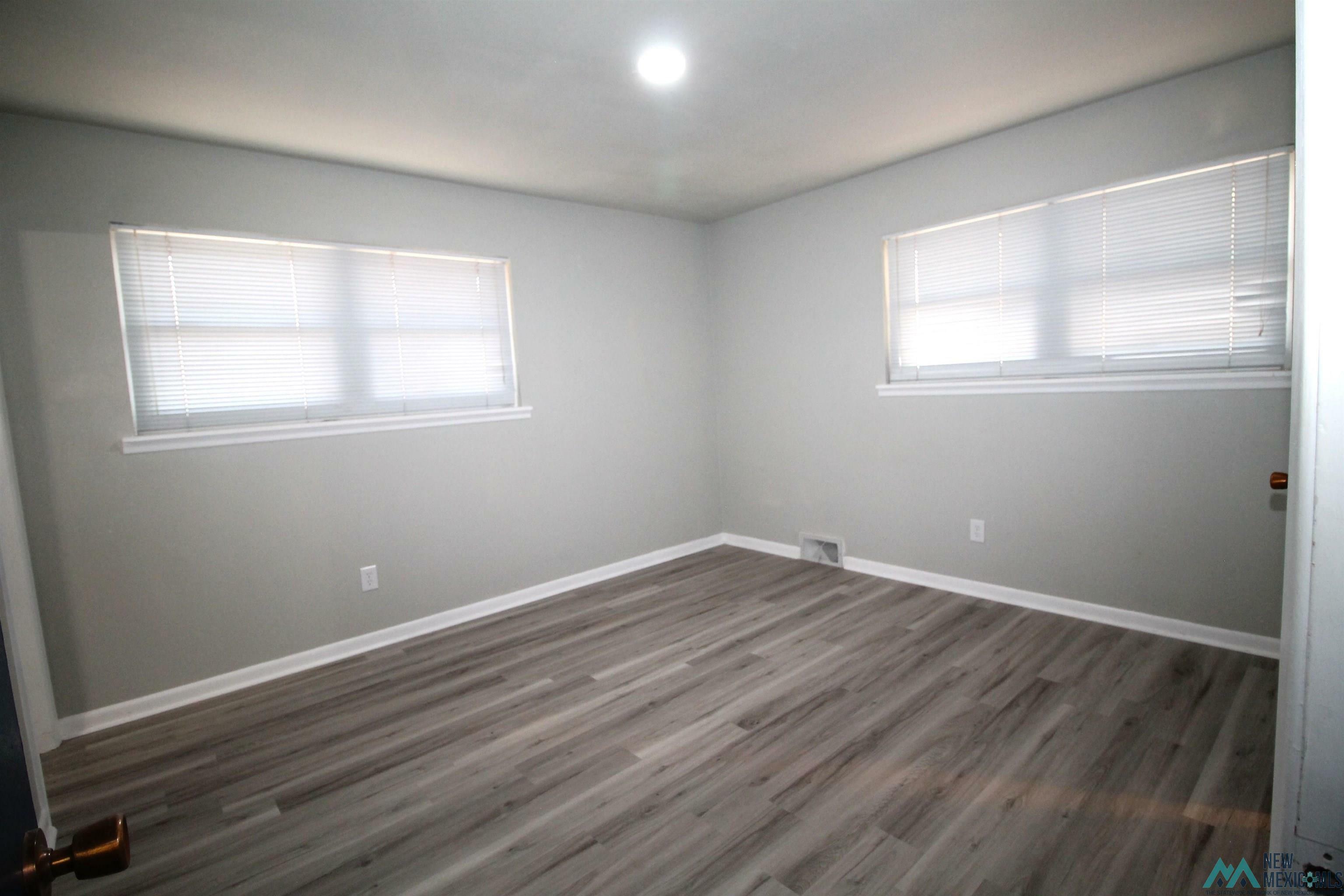 Property Photo: 301 Cactus Drive NM 88101