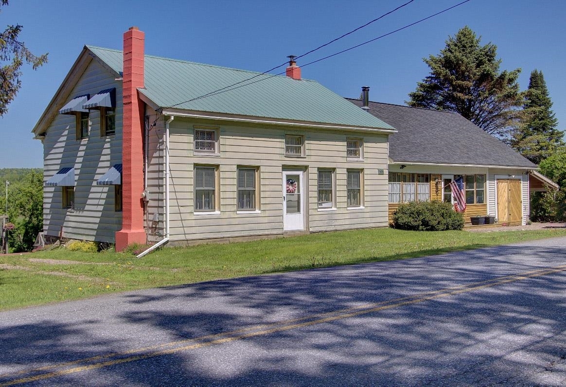 Property Photo: 398 North Road VT 05468
