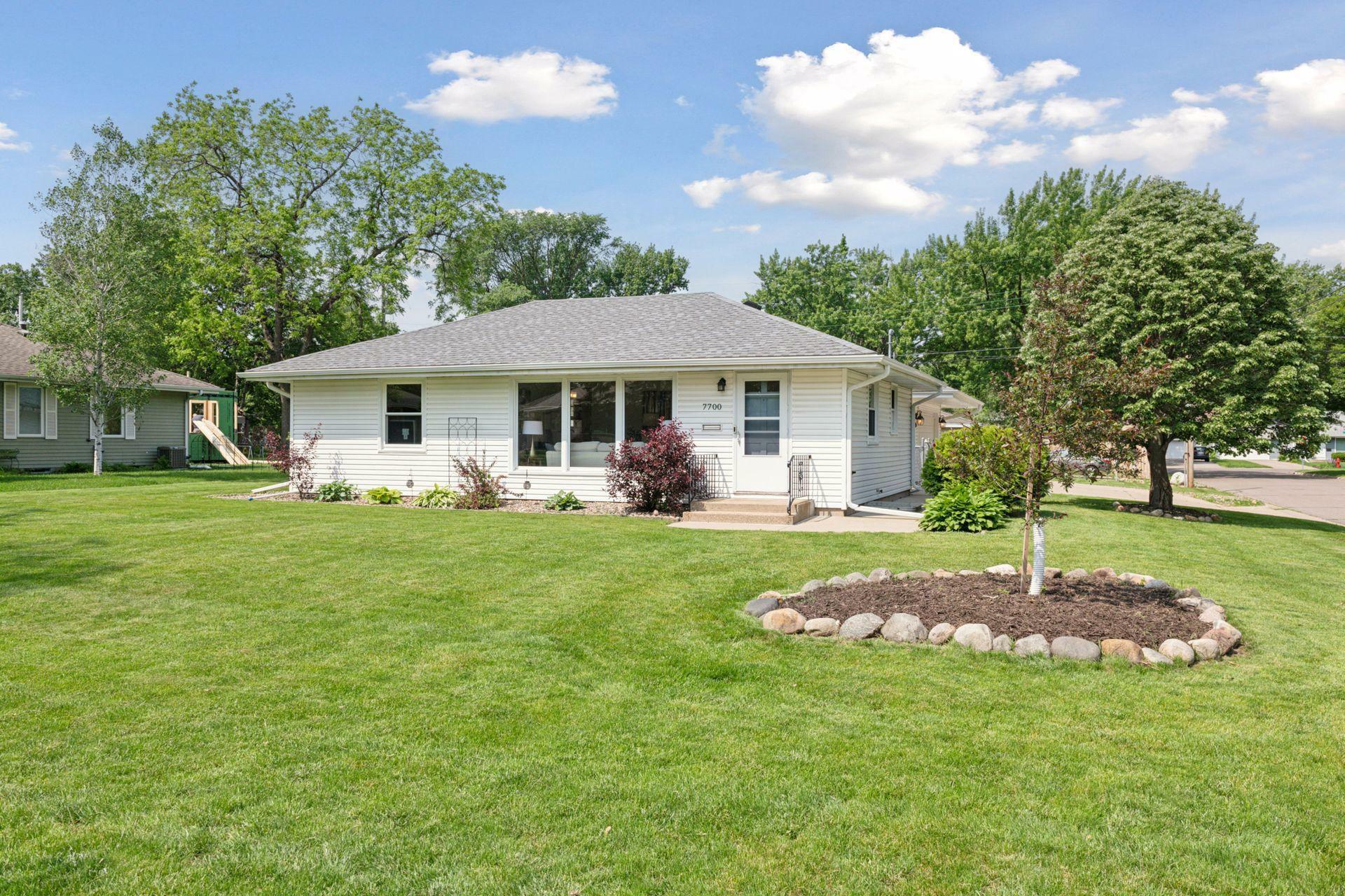 Property Photo: 7700 Upton Avenue S MN 55423