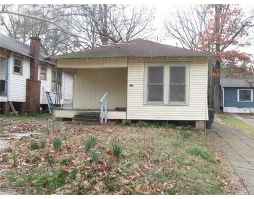 Property Photo: 319 Robinson Place LA 71104
