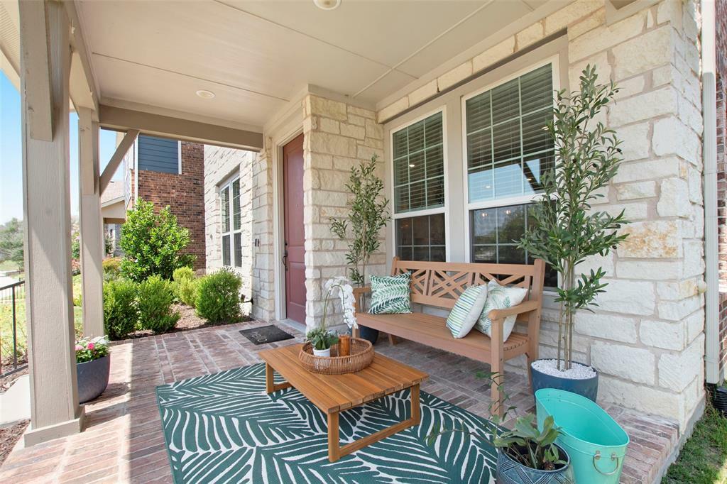 Property Photo: 4860 Connor Place TX 75069