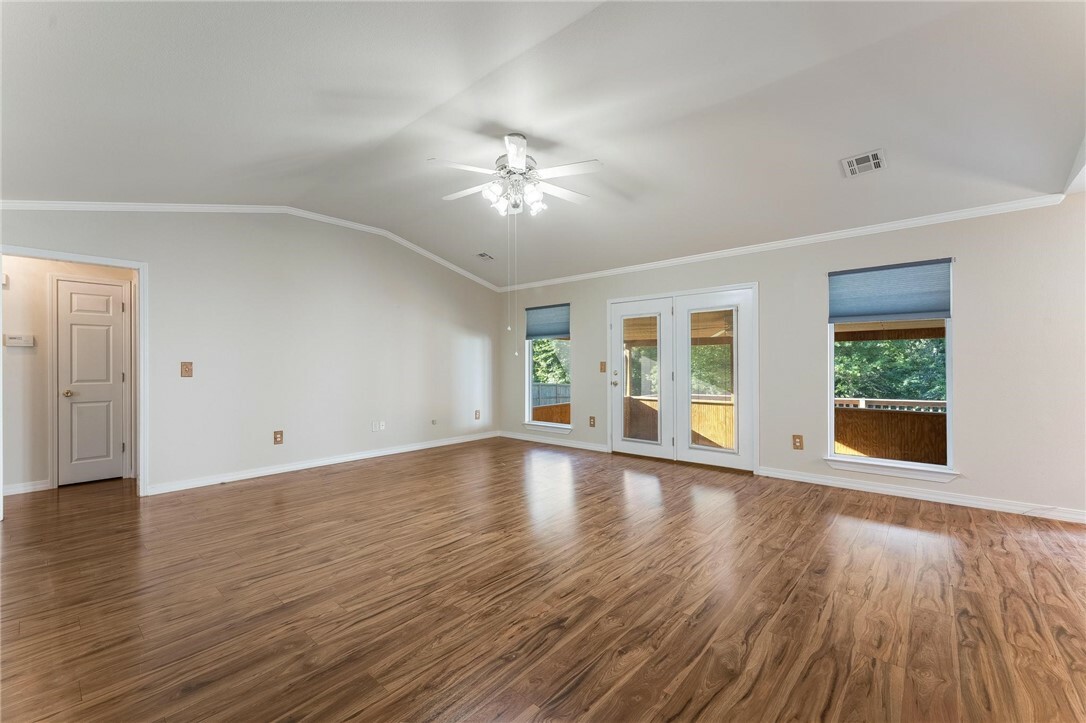 Property Photo: 8 Central Heights Way AR 72712