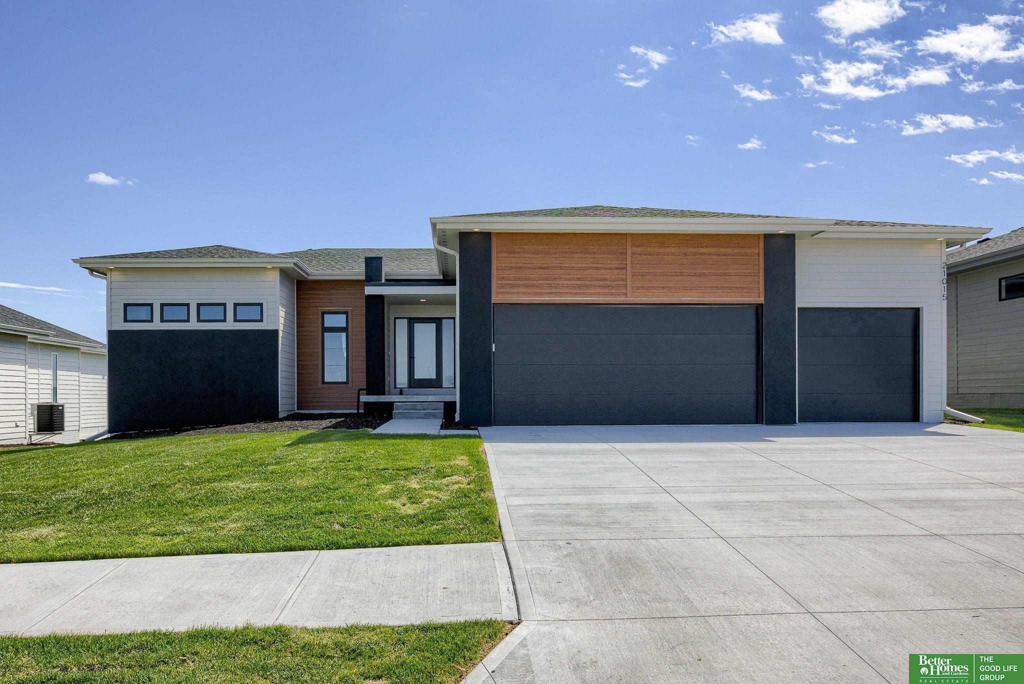 Property Photo:  21056 Joseph Street  NE 68022 