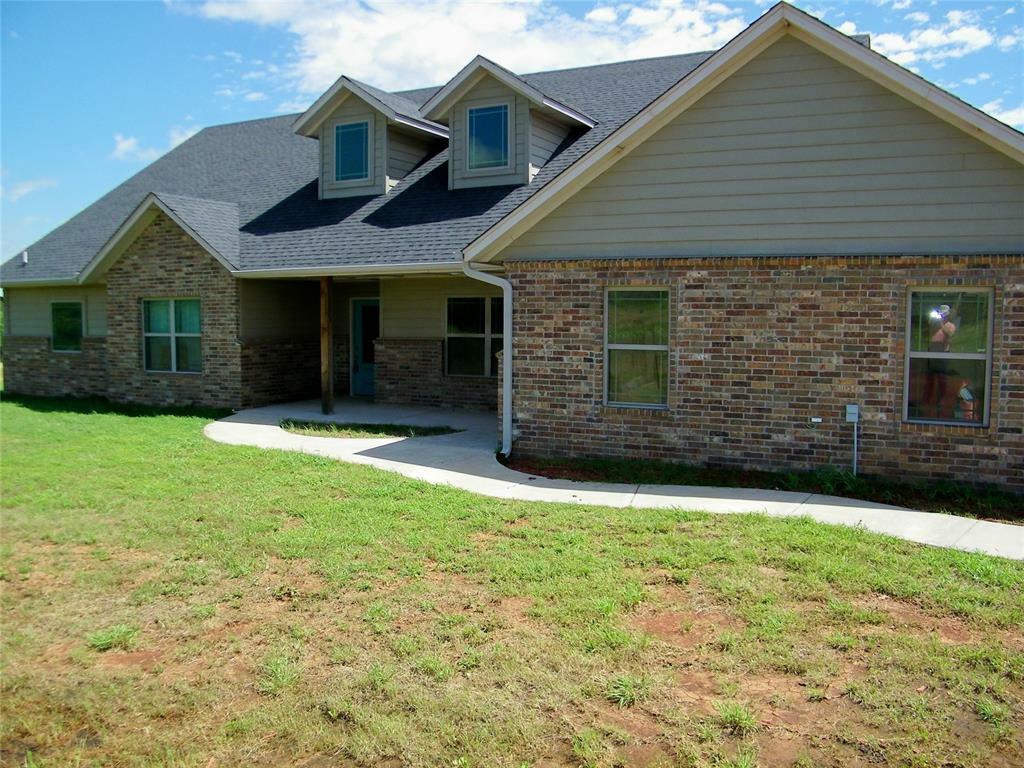 Property Photo: 25183 E 840 Road OK 73750