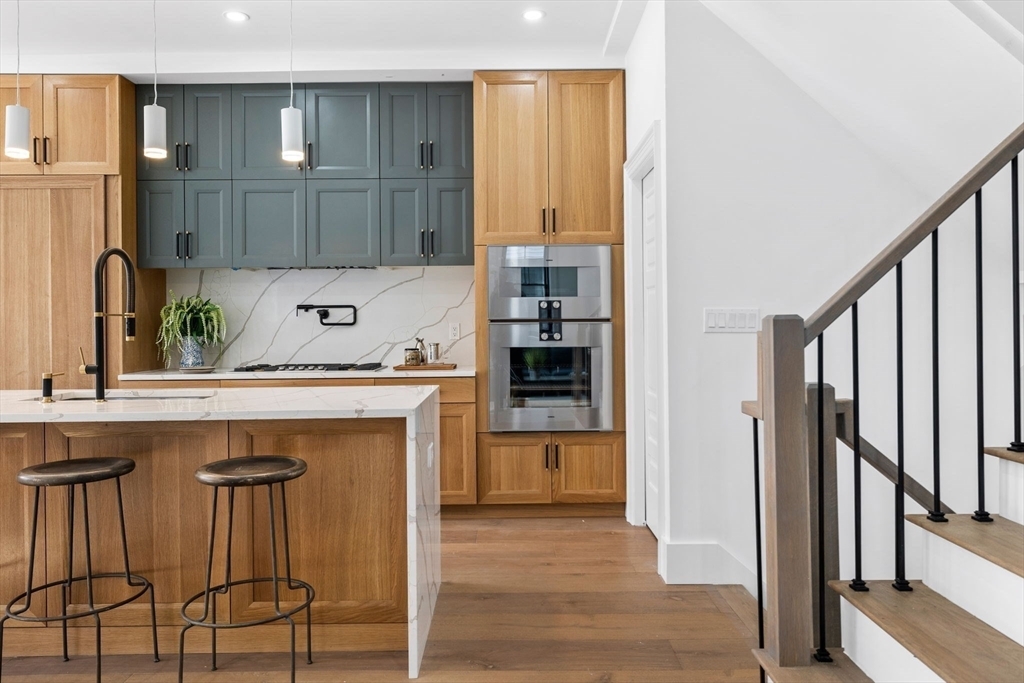 Property Photo: 74 Oxford Street 3 MA 02138