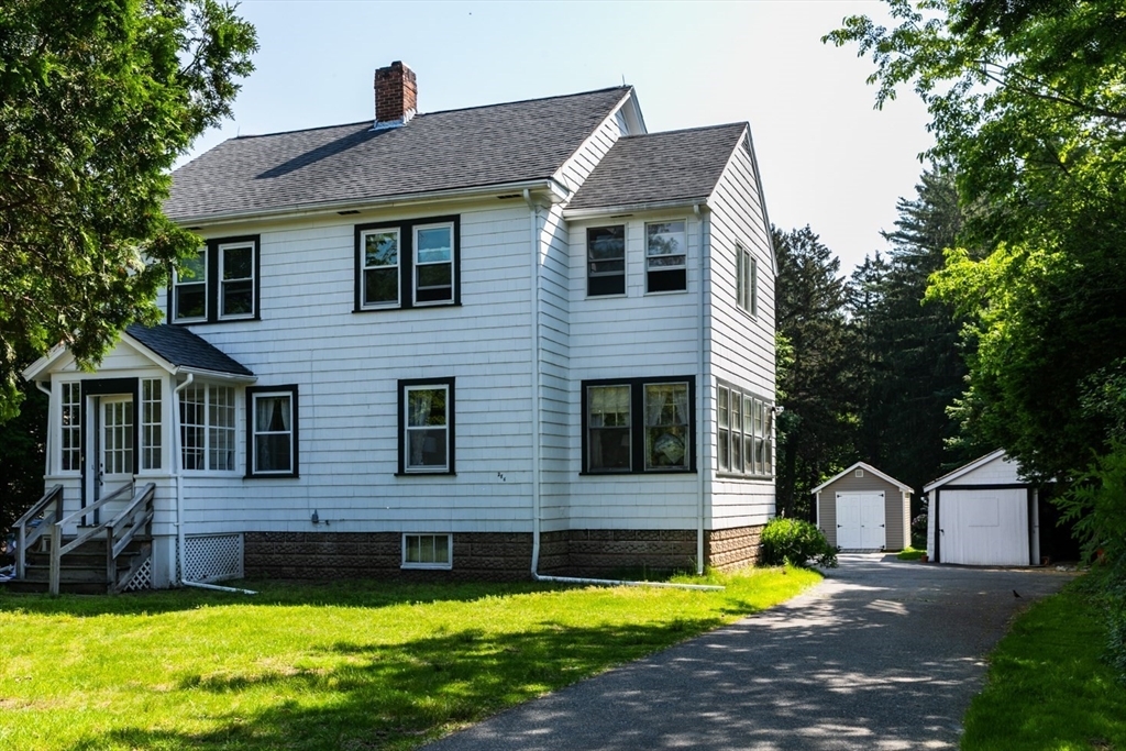 Property Photo:  286 Fisher St  MA 02081 