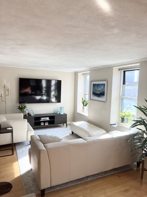 Property Photo:  113 Fulton St 5  MA 02109 