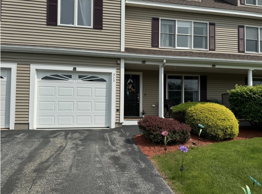 Property Photo: 218 Rangeway Rd 212 MA 01862
