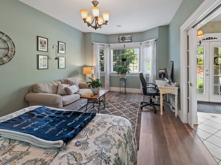 Property Photo:  101 Colonial Dr 101  MA 01566 