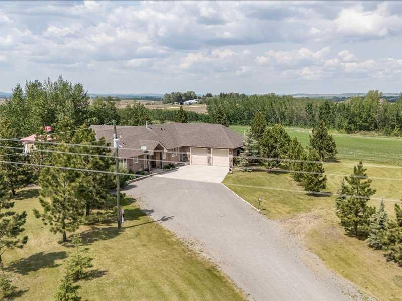Property Photo: 24228 Township Road 390 AB T0C 0Y0