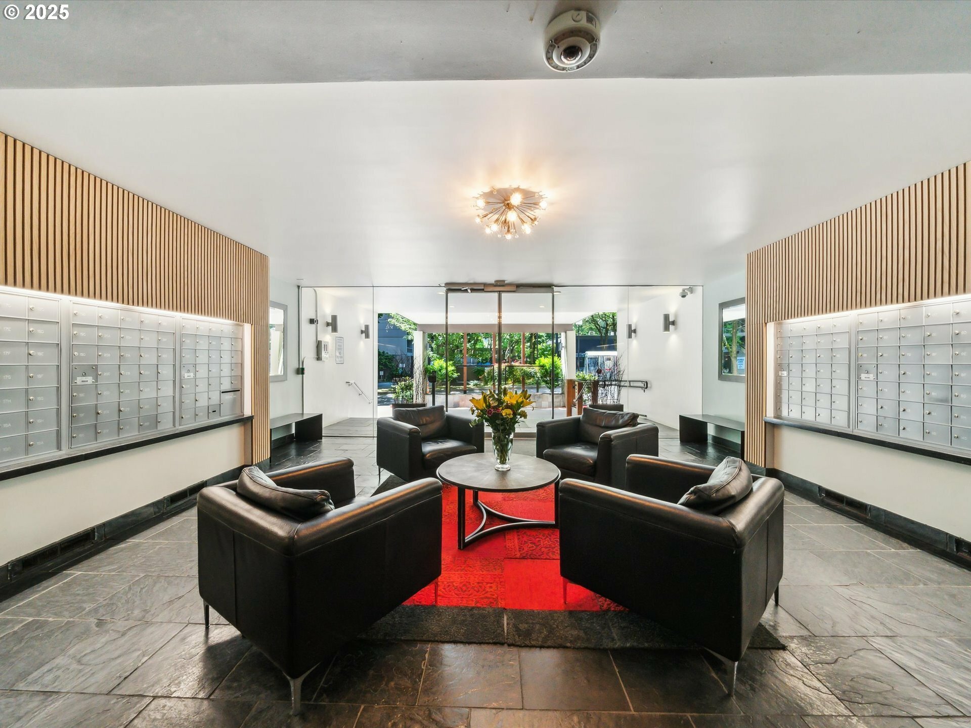 Property Photo: 255 SW Harrison St 9C OR 97201
