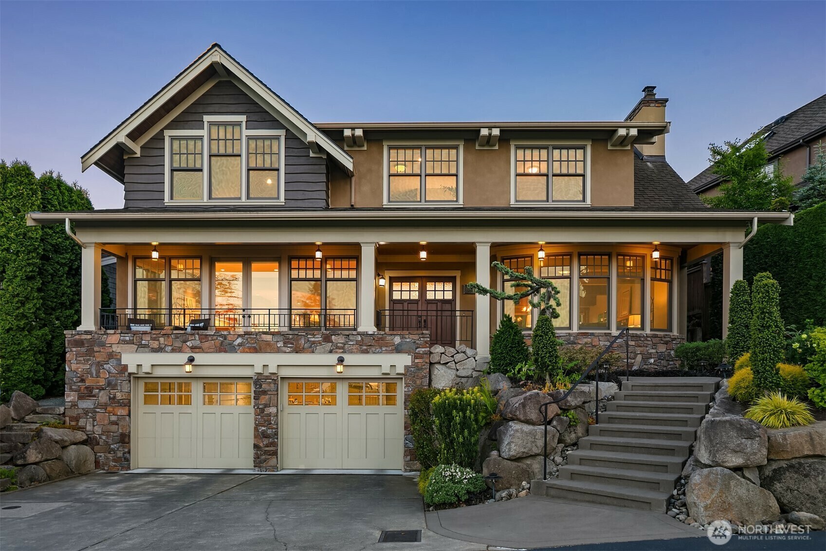 8241  Lakemont Drive NE  Seattle WA 98115 photo