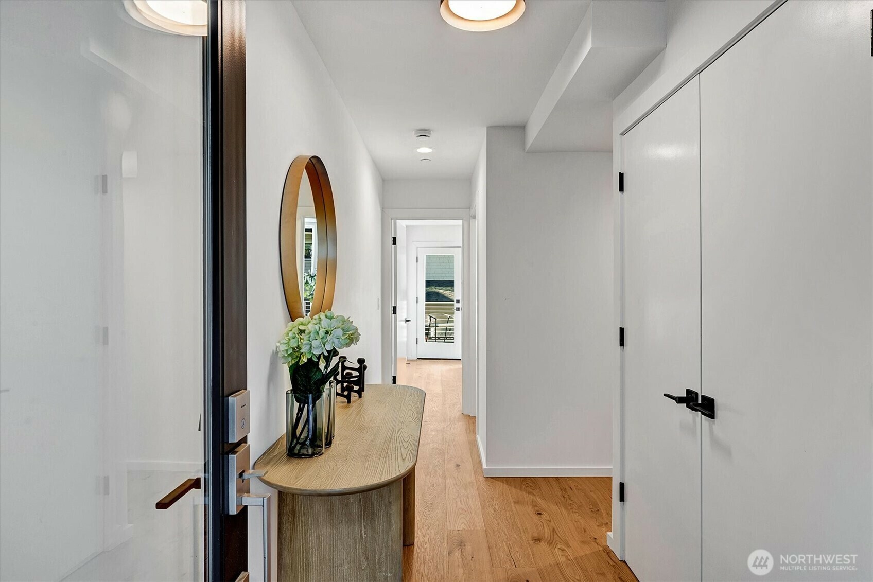 Property Photo:  1225 E Roy Street  WA 98102 