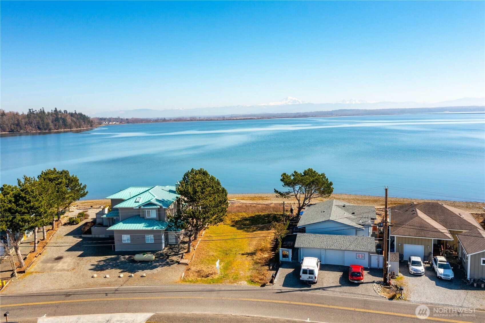 Property Photo: 4232 Saltspring Drive WA 98248