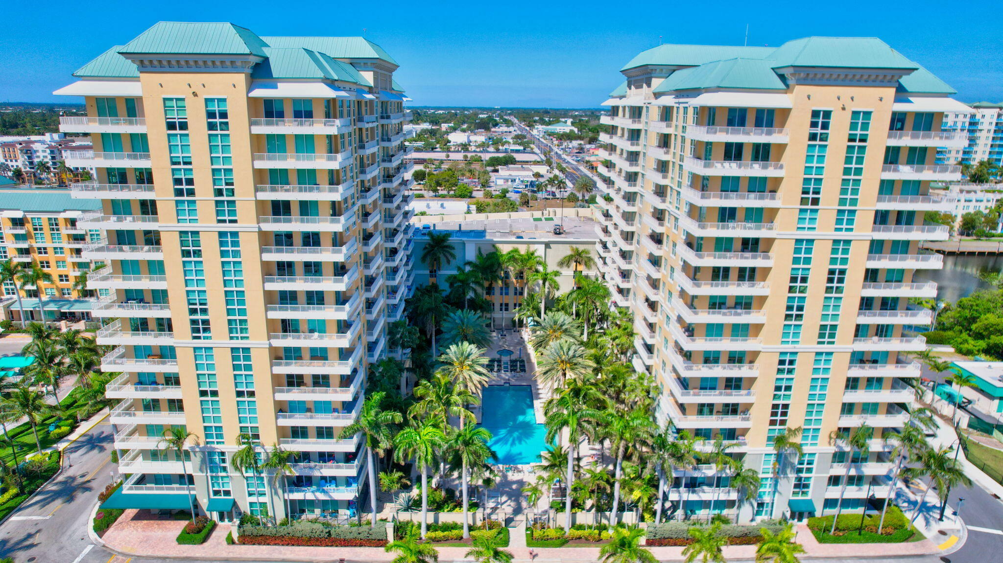 Property Photo:  700 E Boynton Beach Boulevard 312  FL 33435 