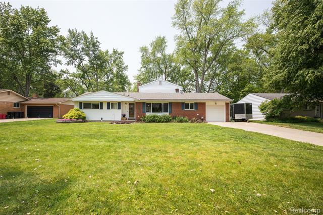 17733 Deering Street  Livonia MI 48152 photo