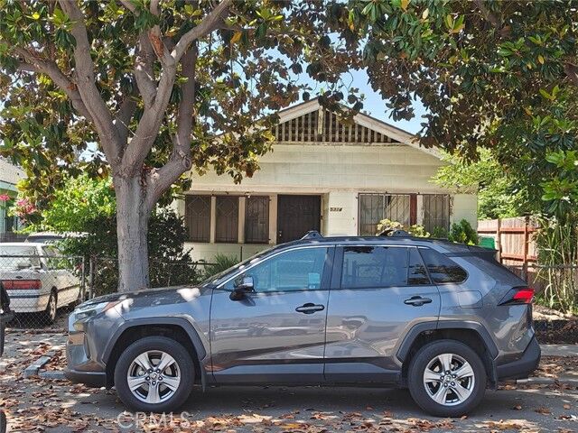 Property Photo: 5314 Buchanan Street CA 90042