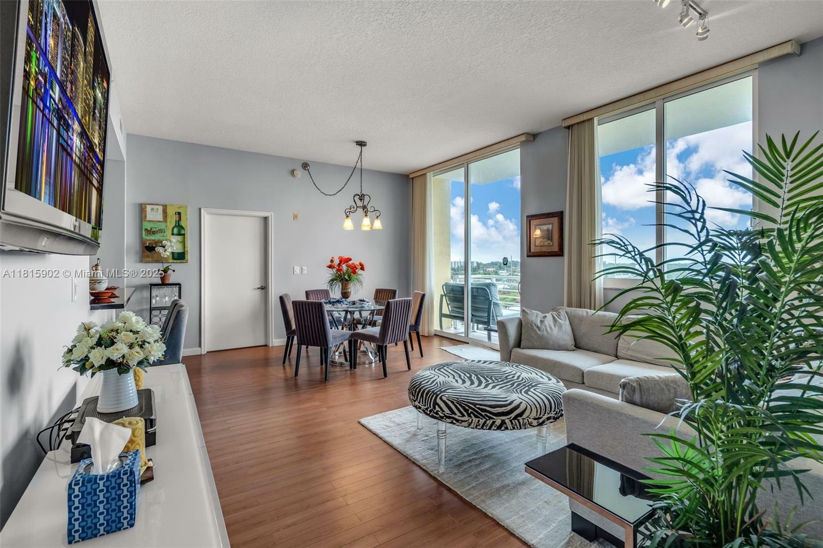 Property Photo: 2775 NE 187th St Ph6 FL 33180