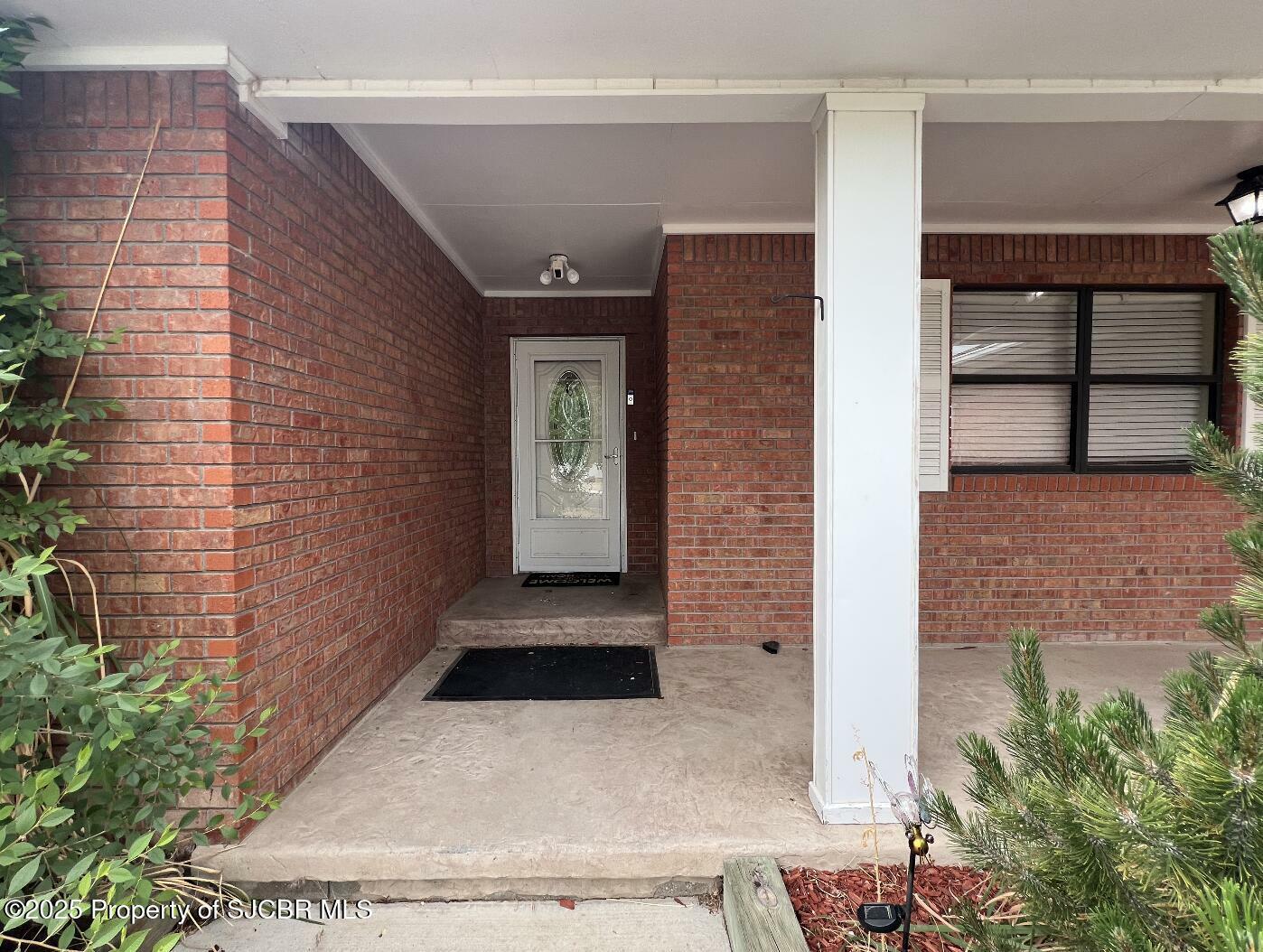 Property Photo: 5604 Fawn Drive NM 87402
