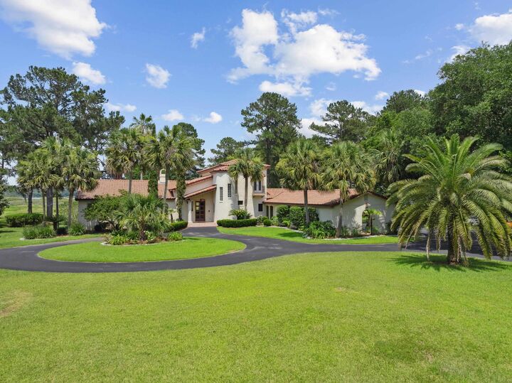 Property Photo: 2604 Lucerne Drive FL 32303