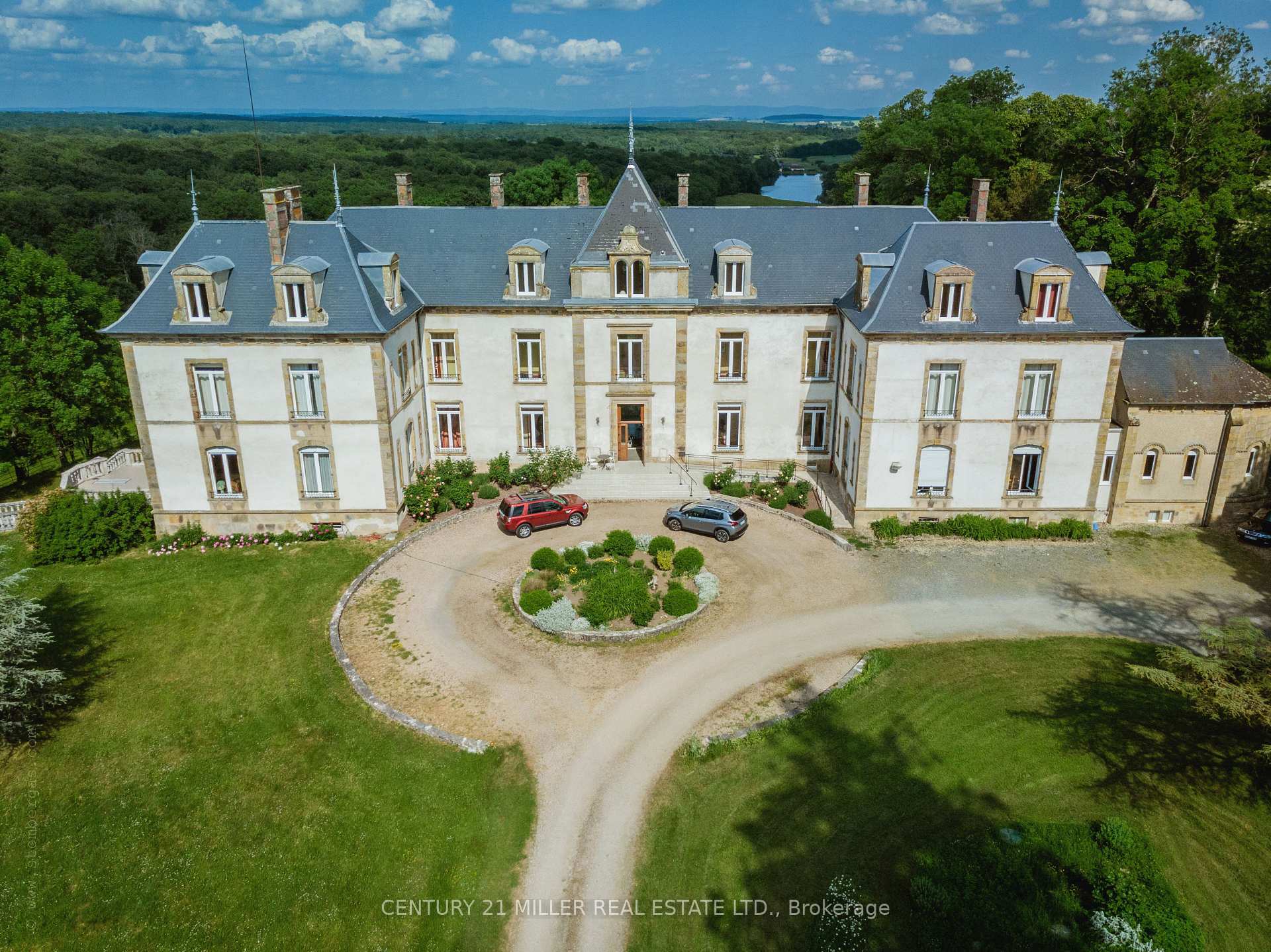 Property Photo: 58720 Beaumont-Sardolles N/A