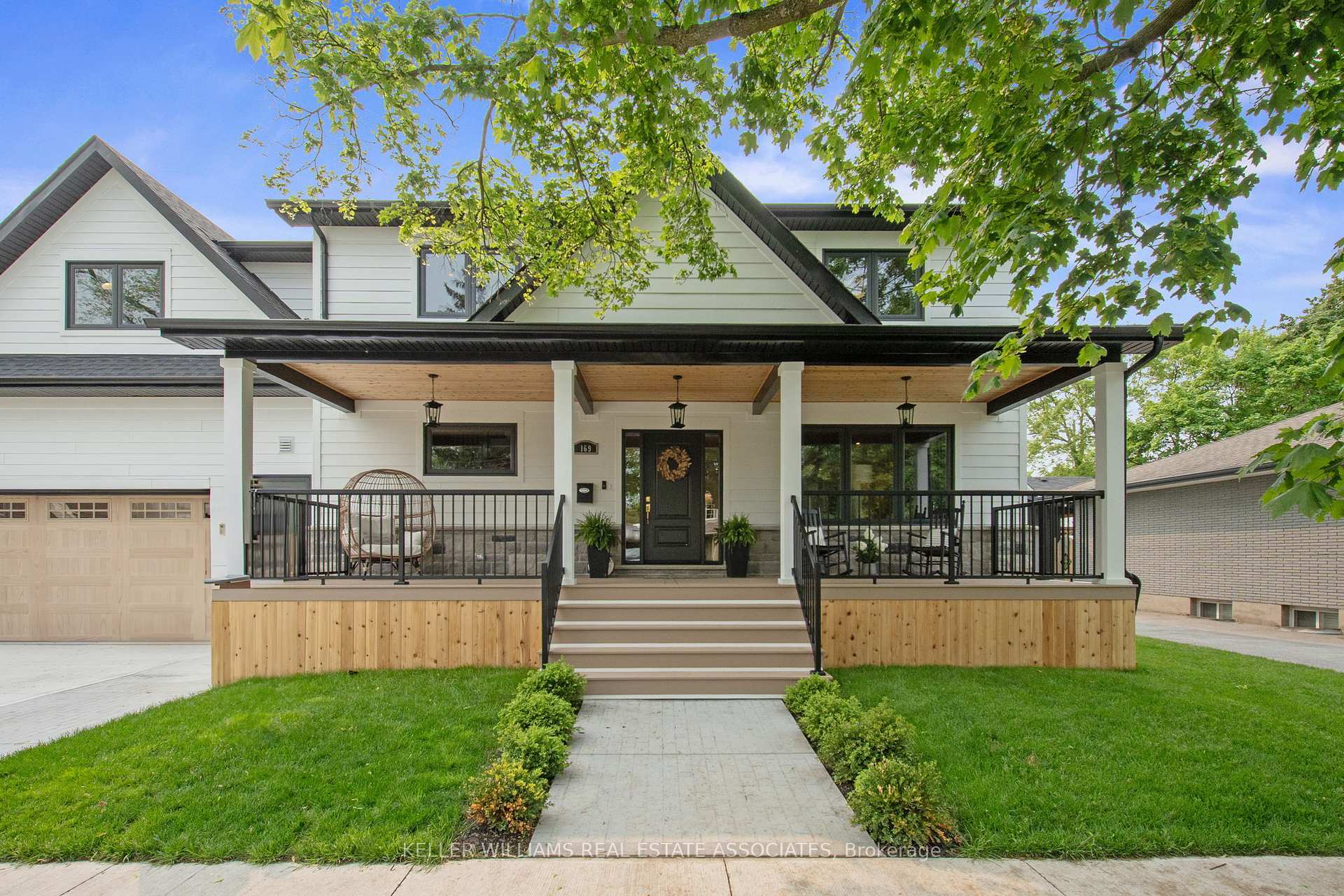 Property Photo:  169 Dalhousie Avenue  ON L2N 4X6 