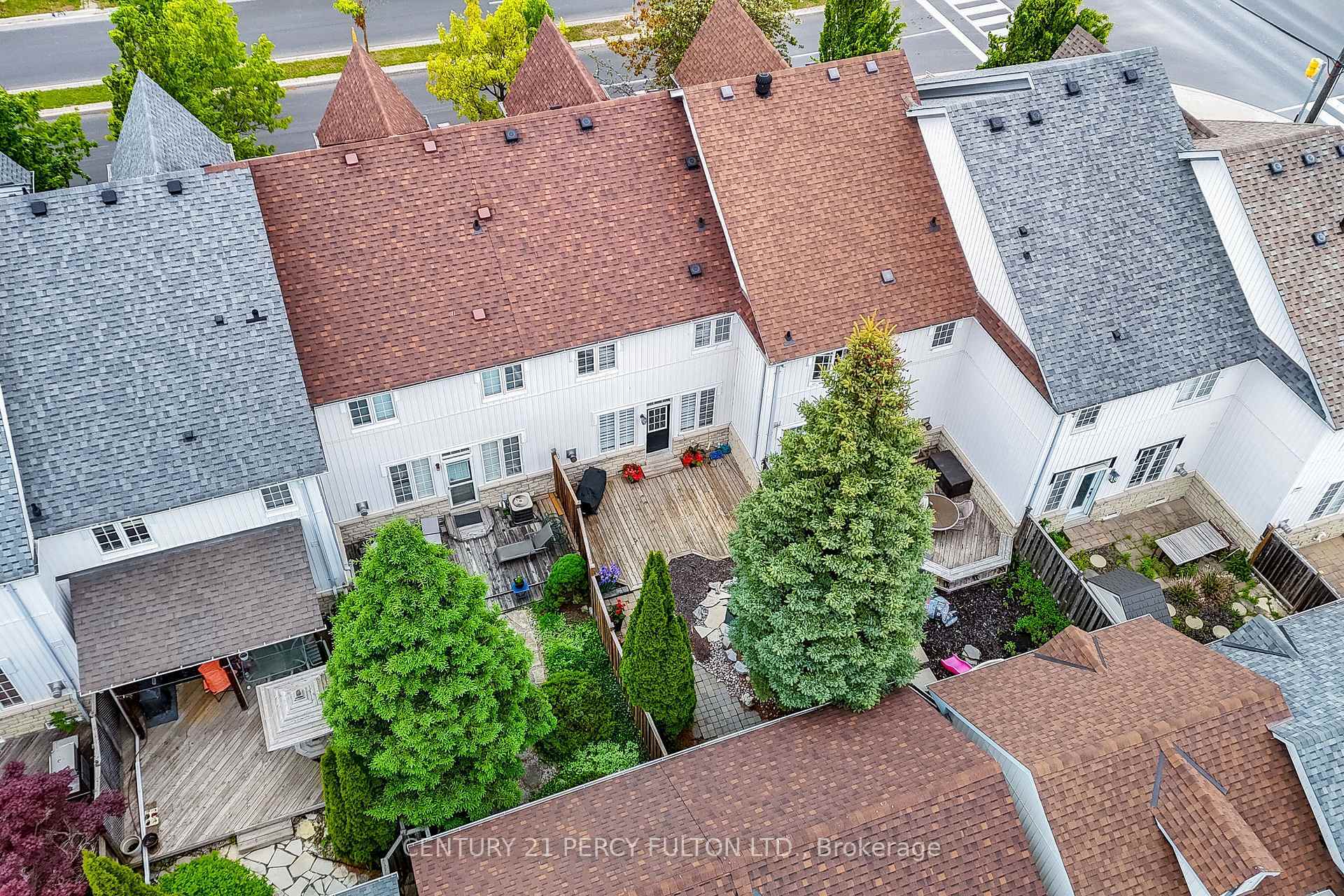 Property Photo: 131 The Fairways N/A ON L6C 2A7