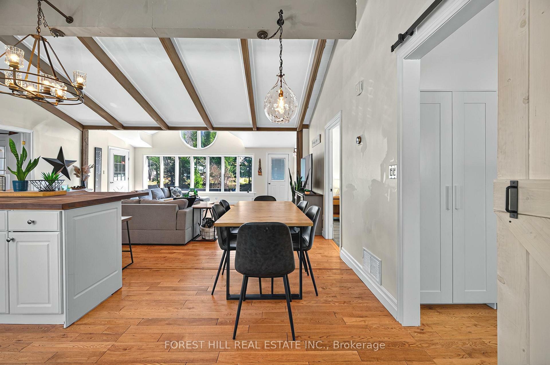 Property Photo: 31 Glen Acres Road ON P1H 1N6
