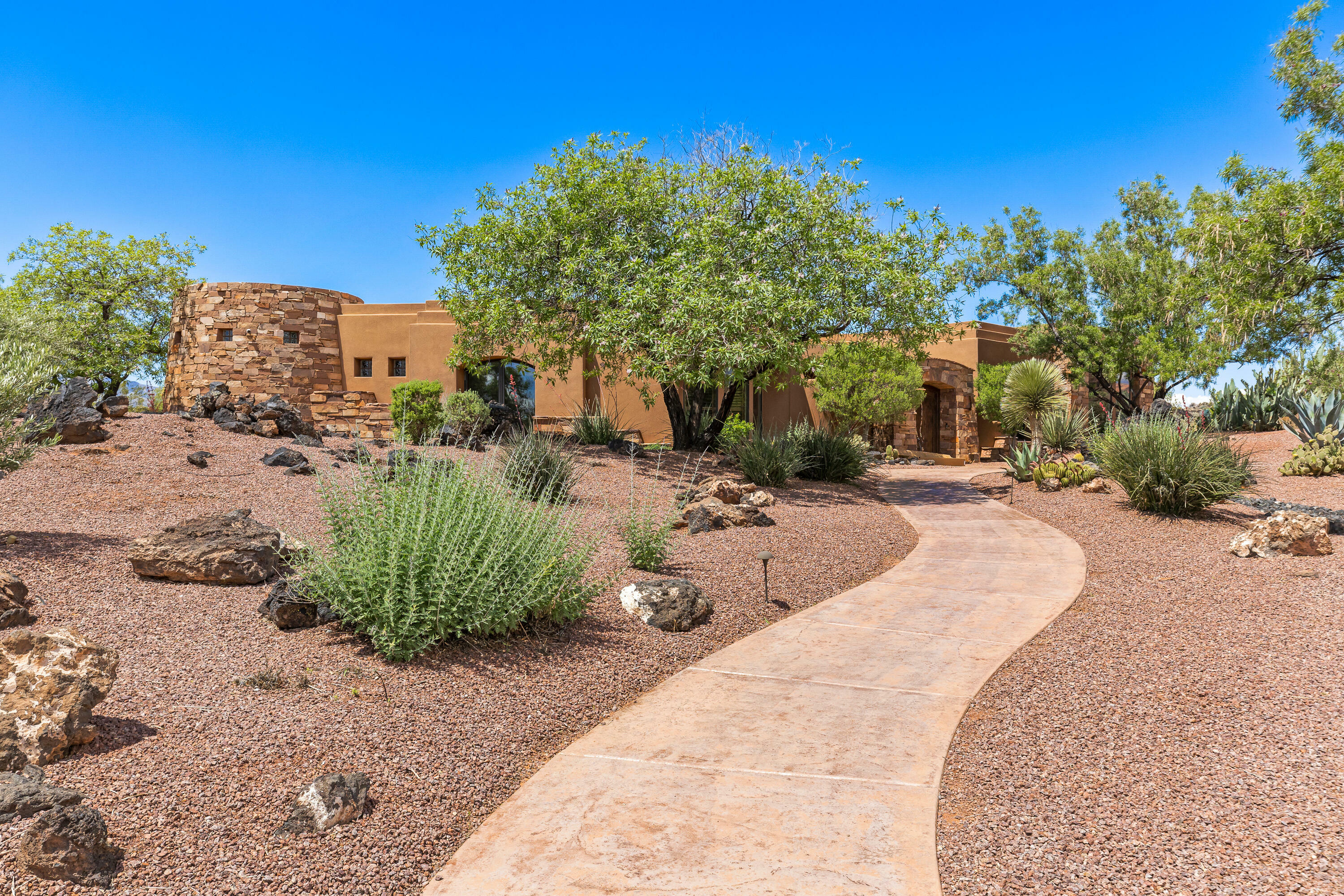 Property Photo: 2763 N Chaco Trail UT 84770
