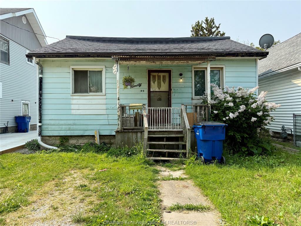 Property Photo:  90 Murray Street  ON N7M 3K8 
