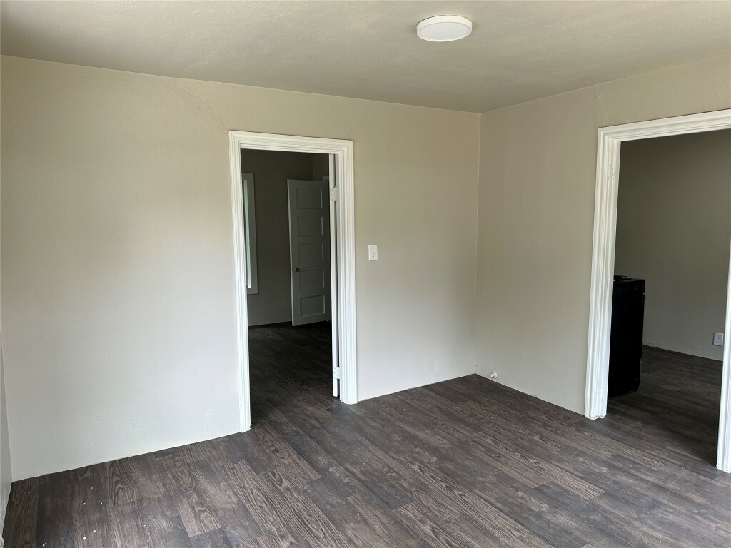 Property Photo: 808 E 46th Street C TX 78751
