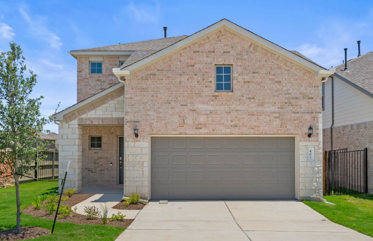 Property Photo:  401 Bristlecone Bend  TX 78642 