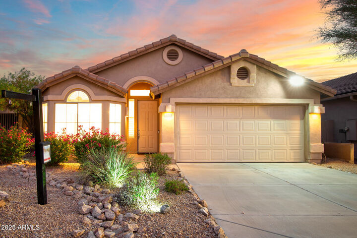 Property Photo: 10323 E Caribbean Lane AZ 85255