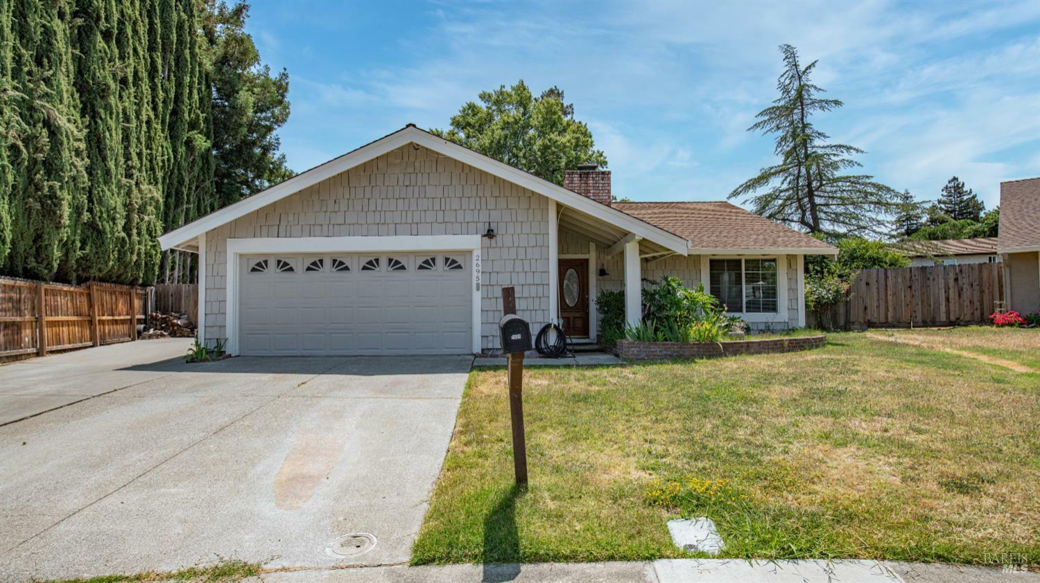 Property Photo: 2695 Vista Linda Drive CA 94534