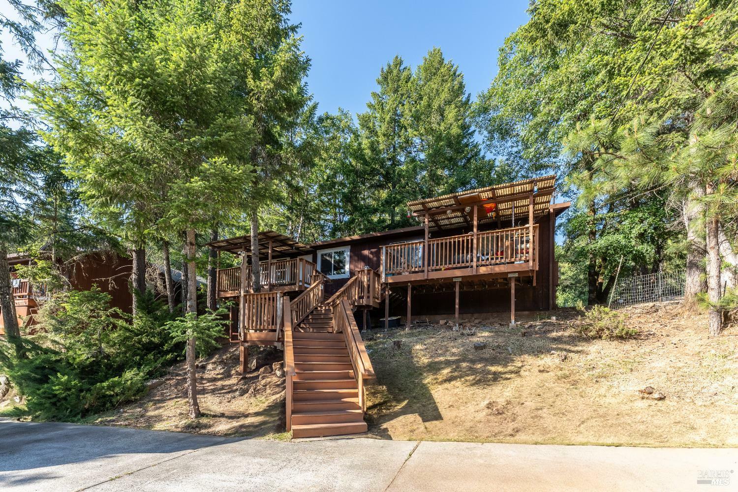 Property Photo: 1608 Daphne Drive CA 95490