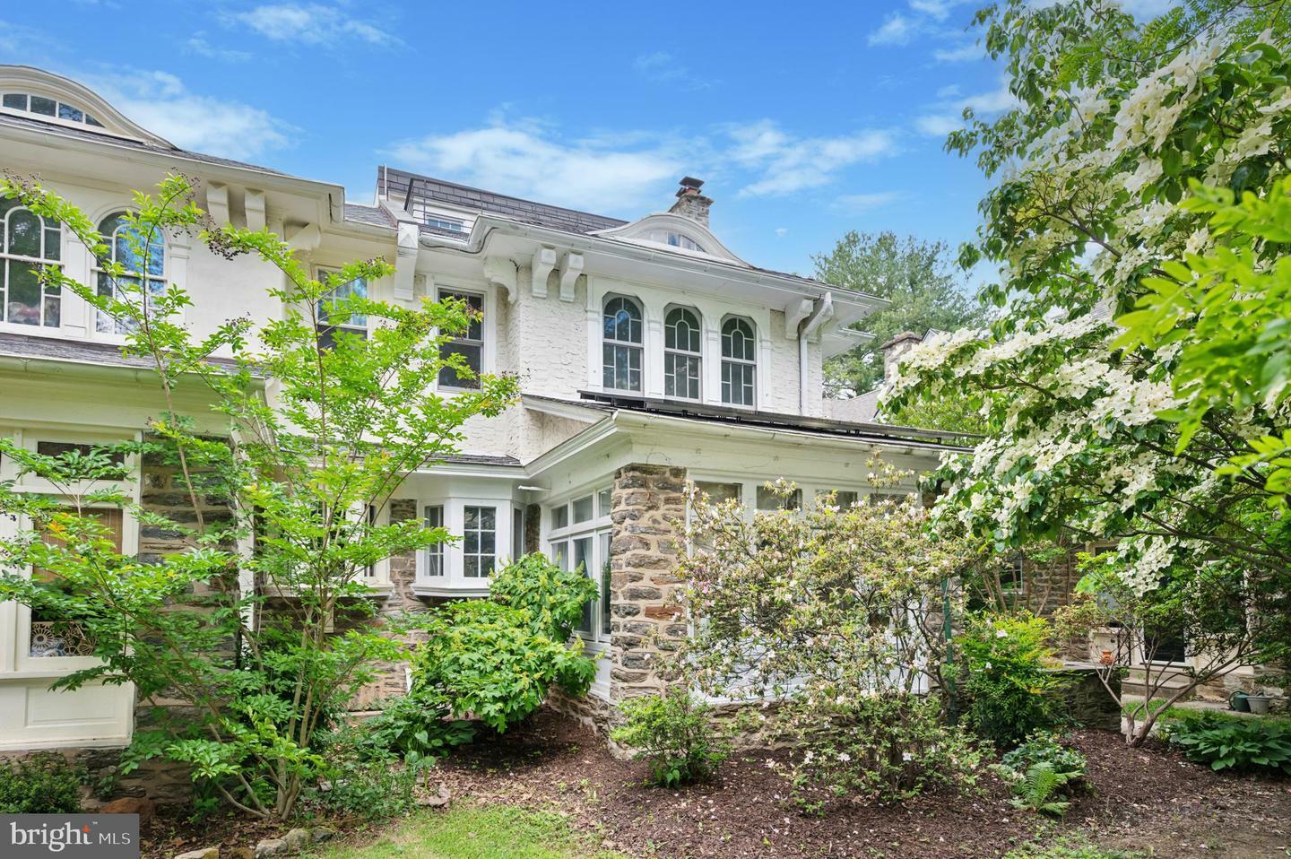 Property Photo: 523 W Ellet Street PA 19119