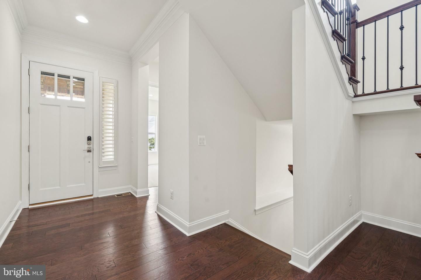 Property Photo: 114 Cloak Lane VA 22630
