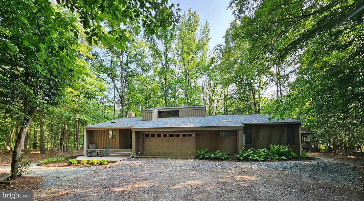 Property Photo:  16130 Brickhouse Road  VA 22485 